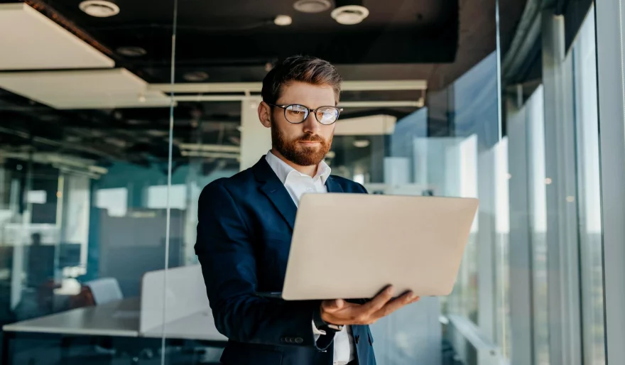 أفضل 5 مواقع للرسم والتصميم بالذكاء الإصطناعي